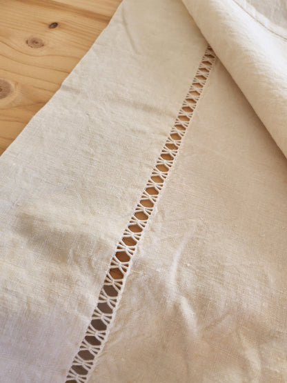Ancien grand drap  toile lin jour tiré 220 cm sur 265 cm B7