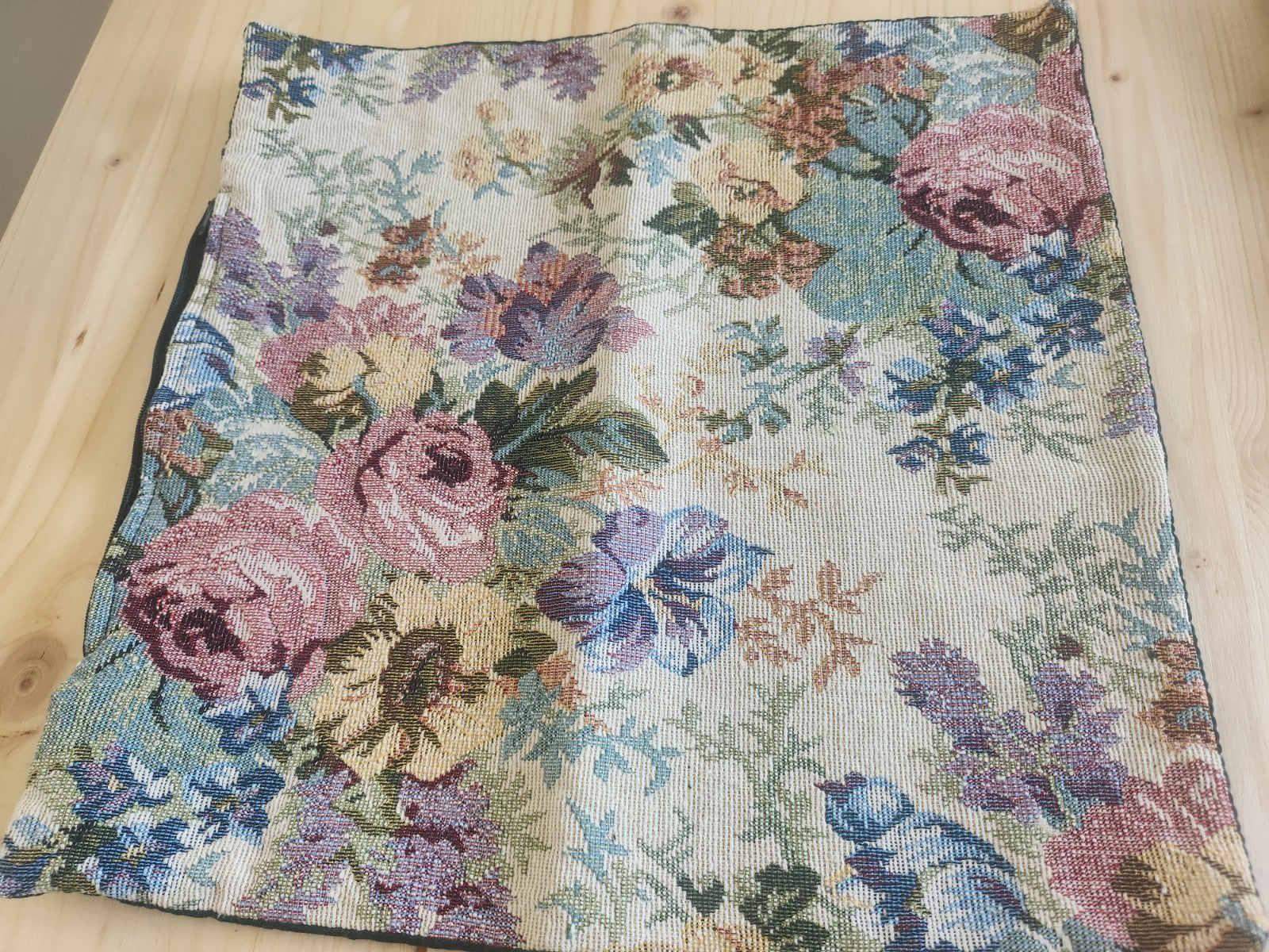Lot 2 petites taies  anciennes vintage tapisserie fleur fait main 33 cm B5