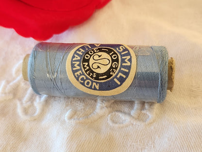 Bobine ancienne fil bleu 300 mètres couture mercerie ancien simili a l'hamecon