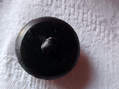 Bouton vintage parurier collection resine strass noir bijoux  2,6 cm ref 1856