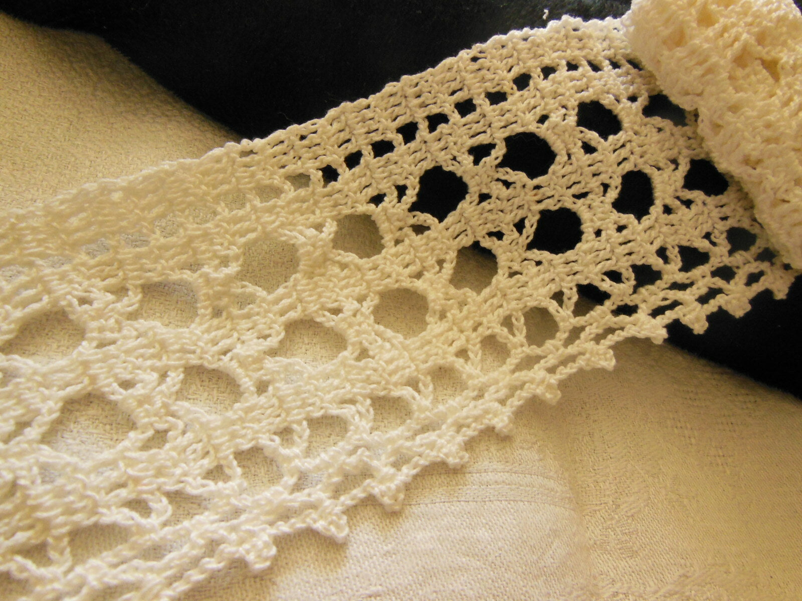 Dentelle large ancienne blanche idéal bas rideau 60 cm sur 8 cm T1-21