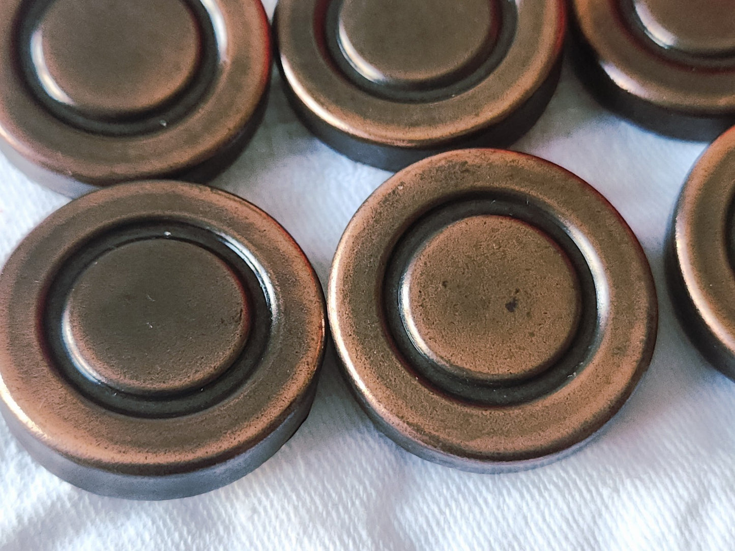 Lot 6 boutons vintage énorme métal cuivré 3 cm volume ref 3925