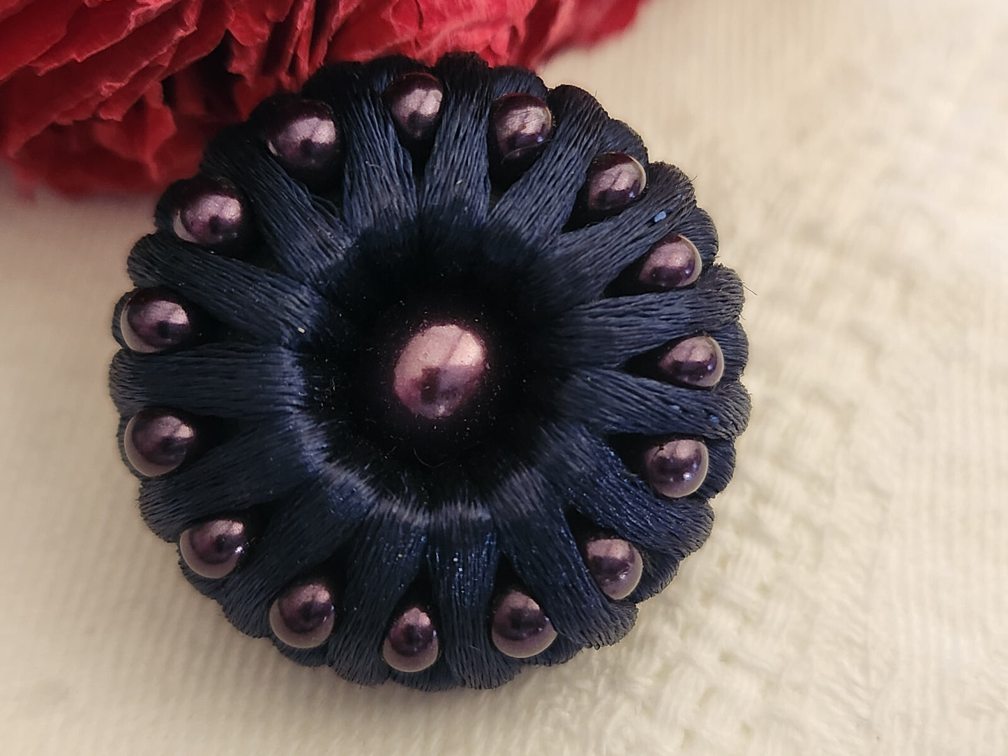 Superbe bouton ancien passementerie perlé bleu vintage couturier 2,6 cm  ref 258