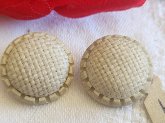 Duo boutons anciens passementerie créme  pied  1,9 cm D5C