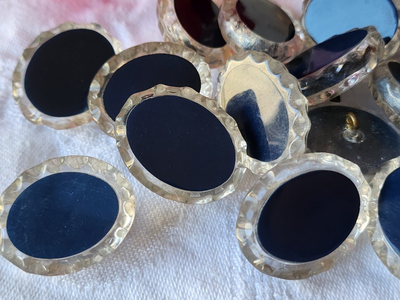 Lot 6 gros boutons anciens effet strass resine bleu 2,7 sur 2,2 cm ref 3898