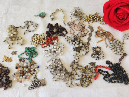 Lot 258 grammes  piece  chapelets anciens restauration listing en photo T1 n°7