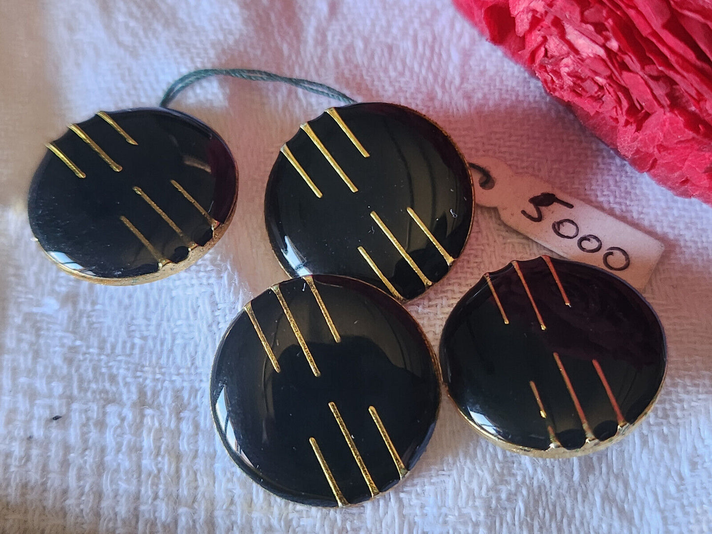 Lot 4 boutons vintage en métal doré noir à pied 1,9 cm ref 5408