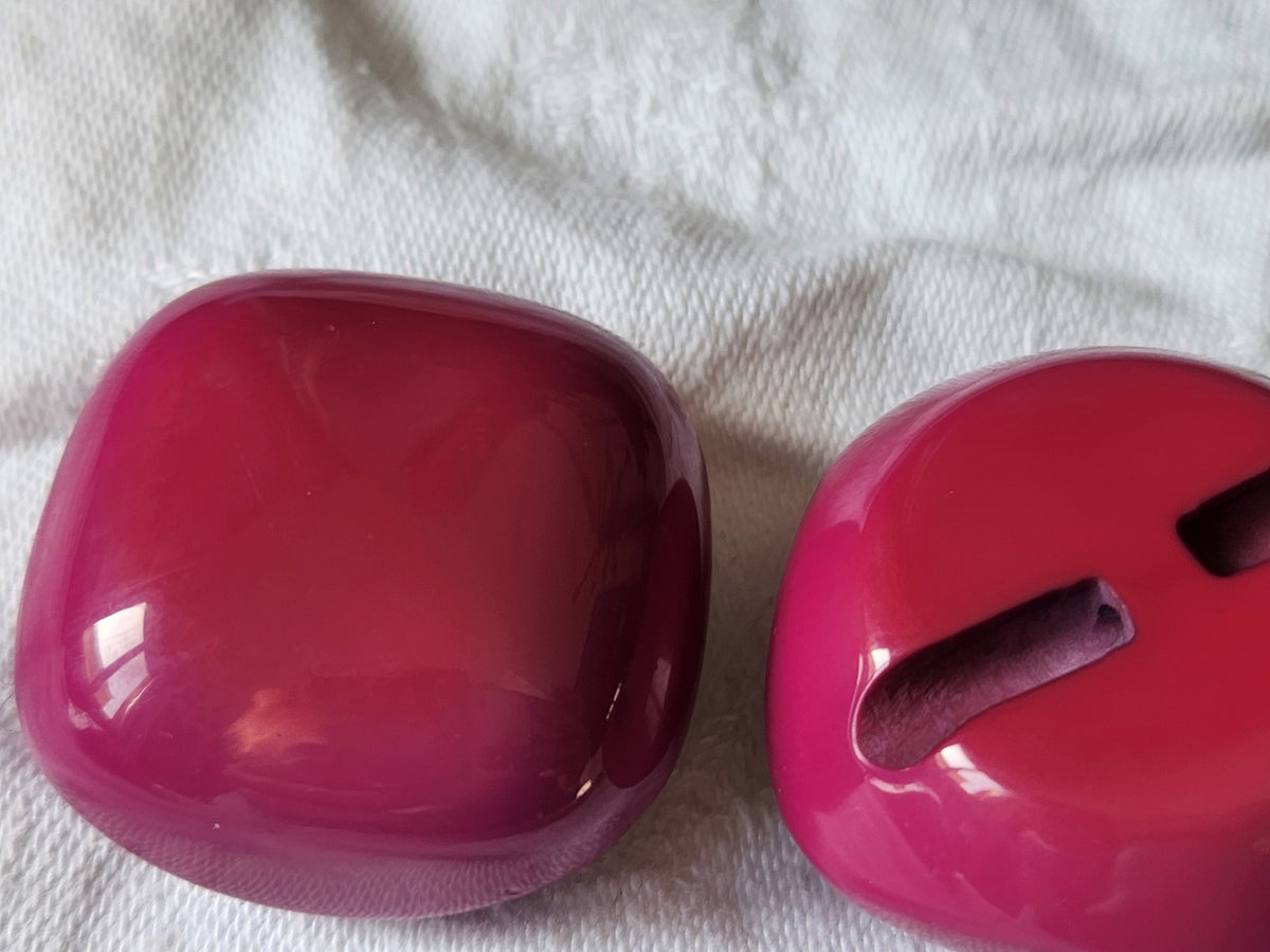 Enorme bouton vintage 3,3 cm imposant rose fushia lourd ref 3976 **