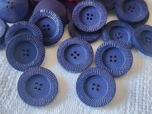 Lot 22 boutons vintage bleu effet verni sur les bords 1,7 cm ref 634