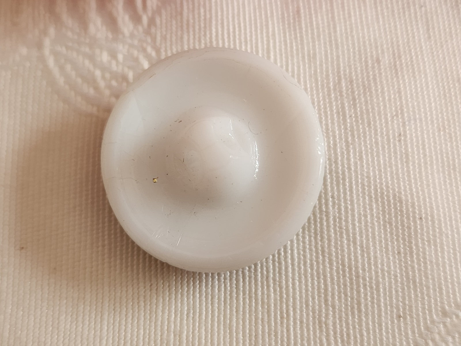 Gros bouton ancien en verre vintage blanc argent 2,2 cm ou 22 mm G7I