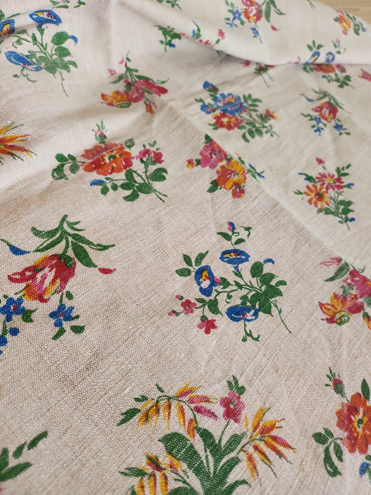Ancien coupon de tissu lin fleur imprimé 59 cm sur 74 cm B5