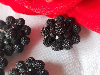 Collection lot 5 boutons  anciens effet rosée perle superbe 1,9 cm ref 3557