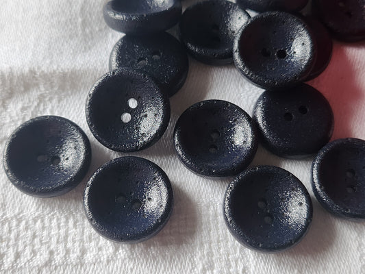 Lot 16 boutons vintage bleu trés foncé avec mini alveole trous 1,8 cm ref 4753