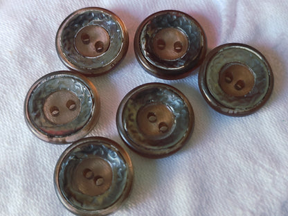 Lot 6 boutons anciens ornement en nacre ciselé 1,8 cm ref 3921