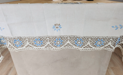 Large bordure ancienne grise lin dentelle bleu broderie à détourner ou recup B3