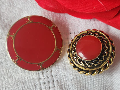 Duo gros boutons vintage en métal rouge 2,3 et 2,8 cm D13P