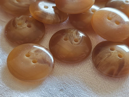 Lot 14  boutons vintage bombé marron camaïeu veiné trous 1,8 cm ref 3373
