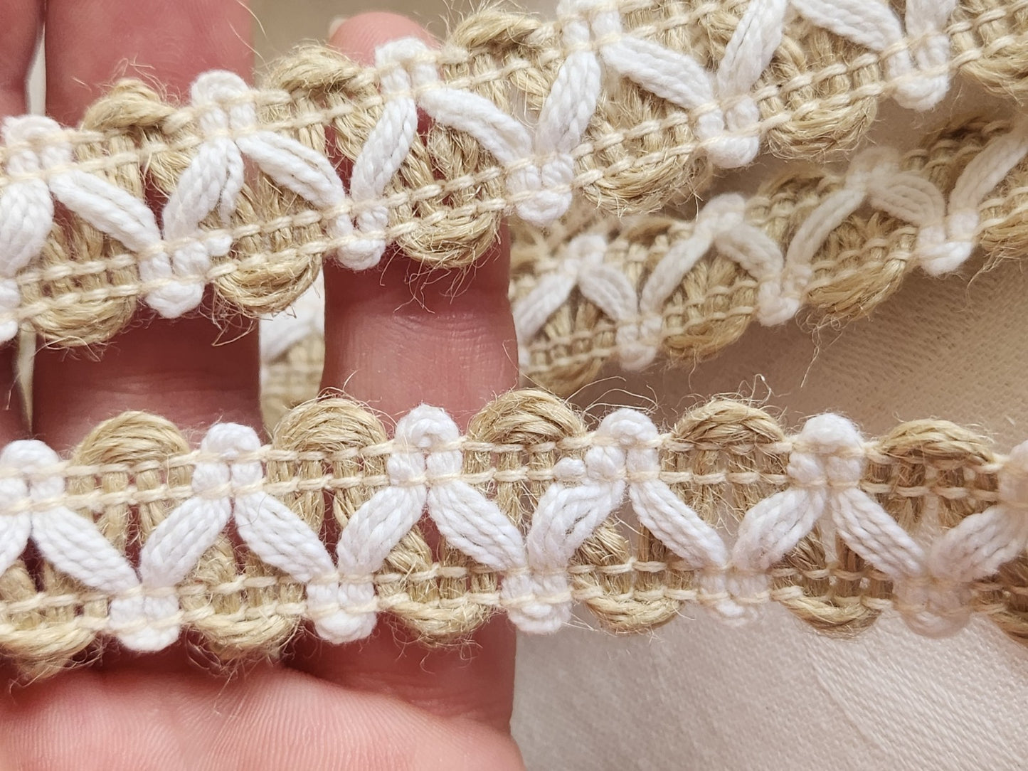 Galon vintage beige blanc 5 m 40 sur 1,9 cm A5