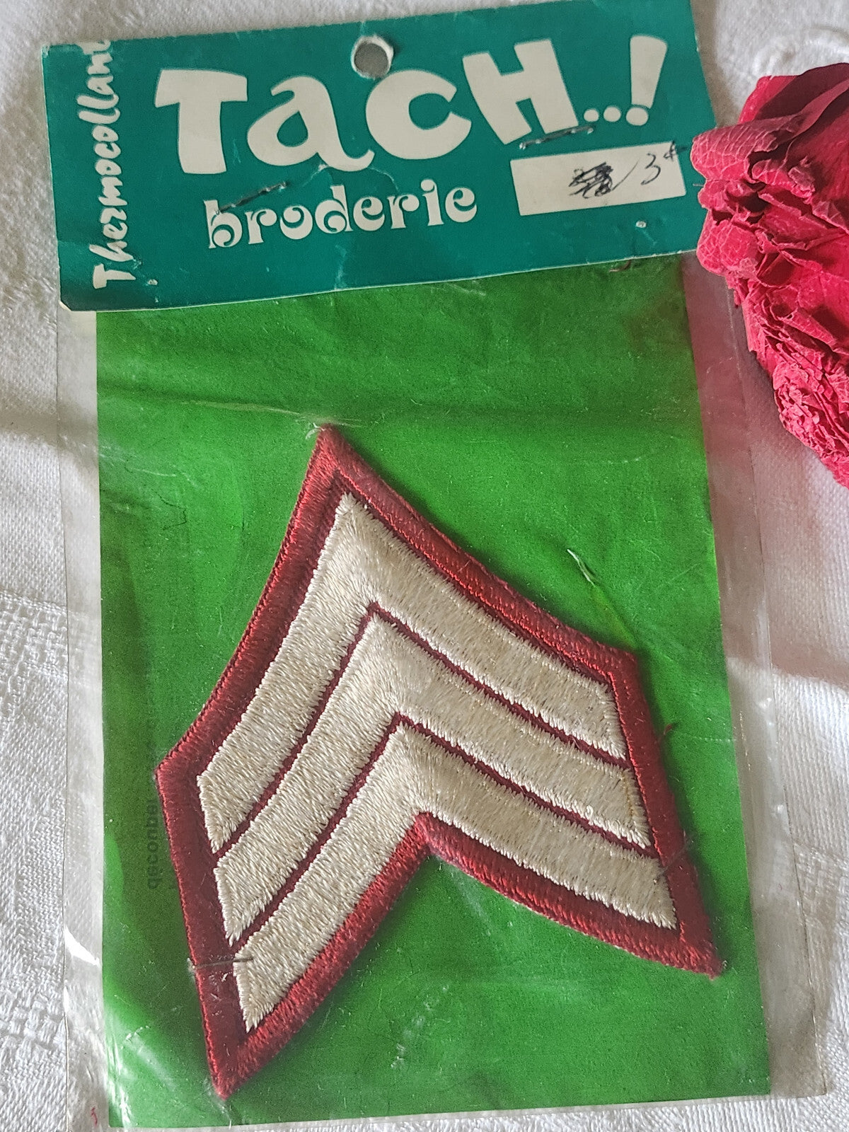 Ancien patch vintage thermocollant armée broderie customisation T14