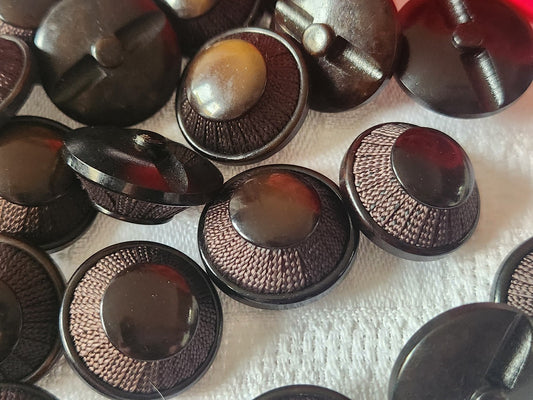 Lot 6  boutons ancien vintage passementerie marron  2  cm T17