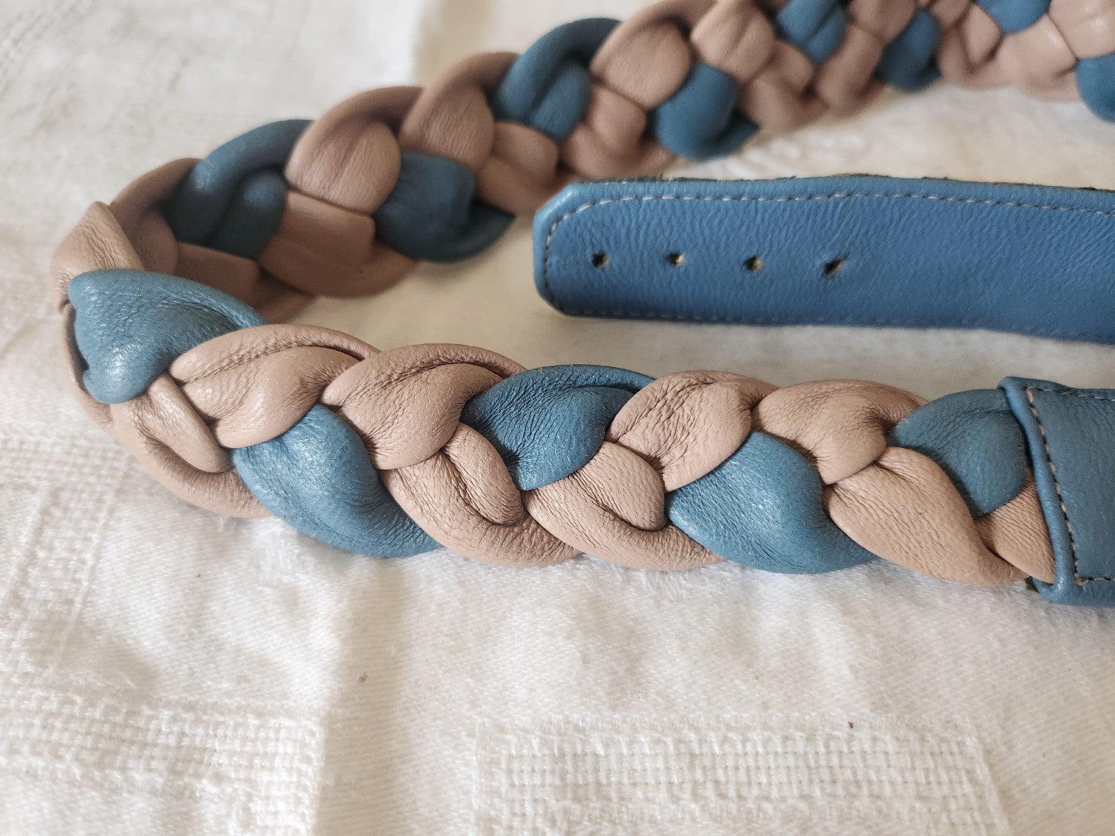 Ceinture ancienne vintage bleu et rose 74 cm à 78 cm A4