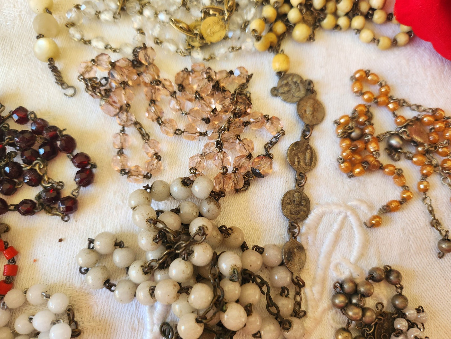 Lot 258 grammes  piece  chapelets anciens restauration listing en photo T1 n°7