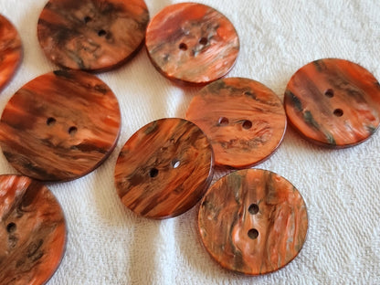 Lot 10 boutons vintage rouge camaïeu nacré 21 mm et 27 mm ref 6562