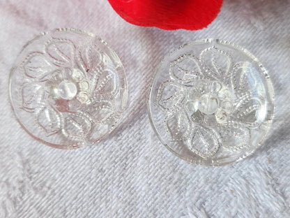 Duo boutons anciens en verre transparent ciselé fleur 1,9 cm D12E