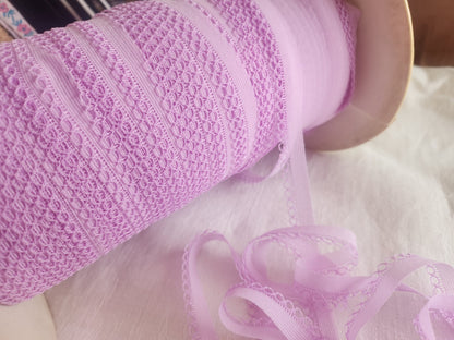 Dentelle vintage violet lilas 5 mètres  sur 1,1 cm A5