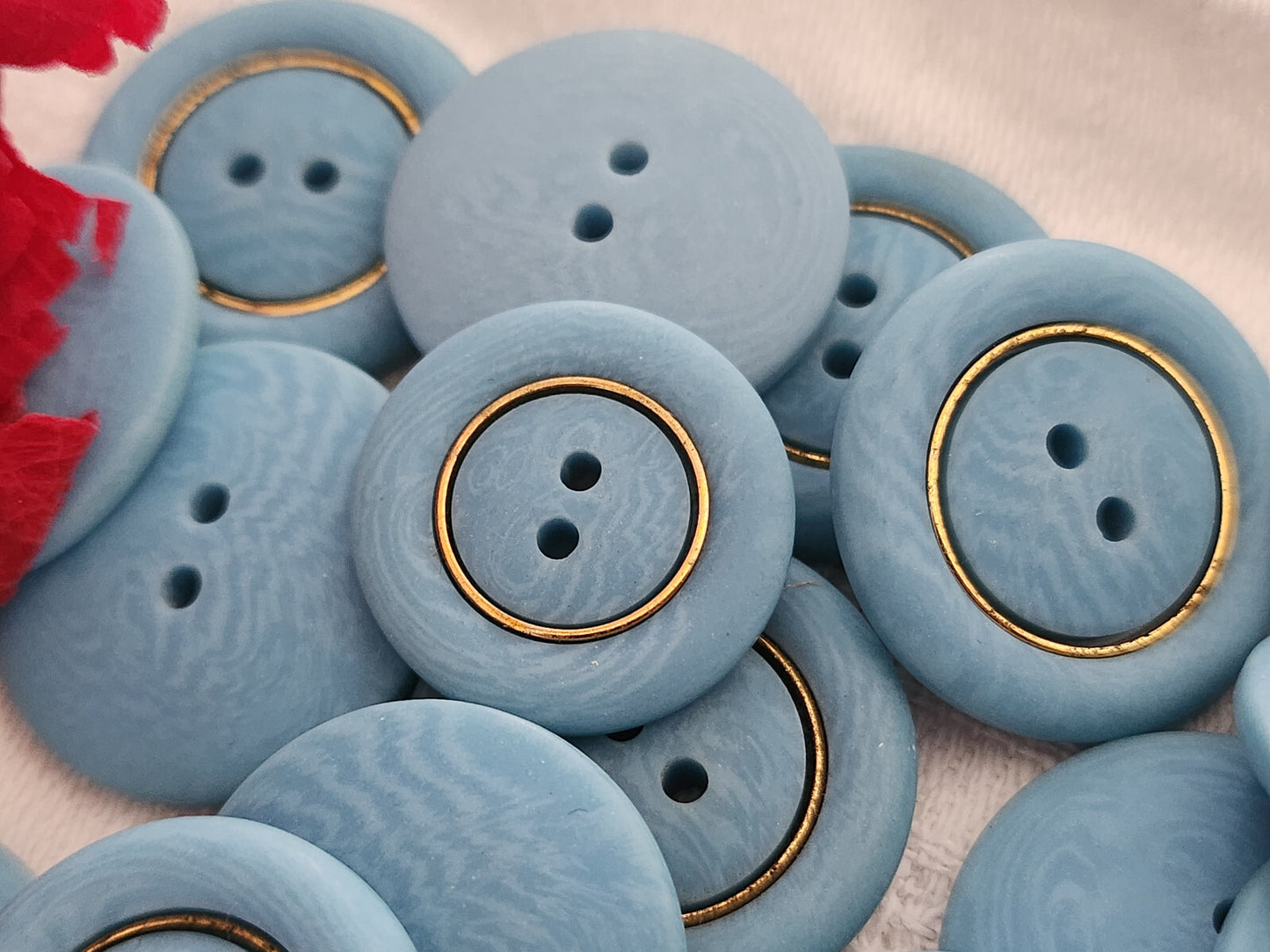 Lot 10 boutons vintage bleu mat veiné dorure   2,2 cm ref 6061