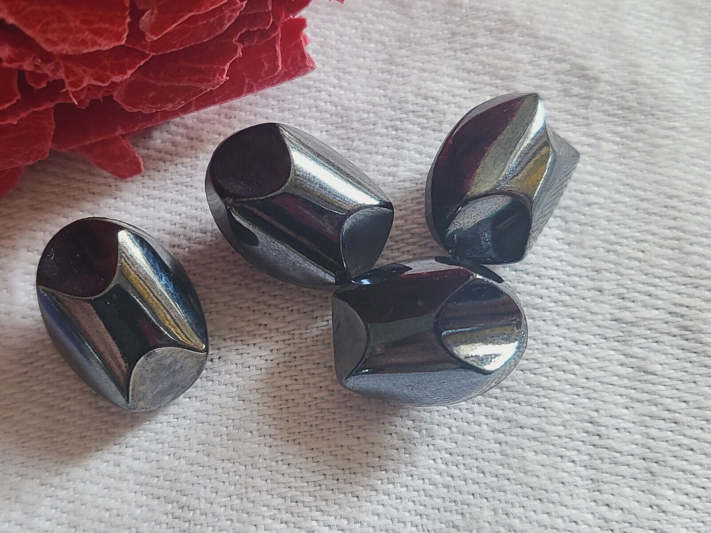 Lot 4 boutons anciens en verre gris noir hématite ovale  0,9 sur 1,3 cm D17A