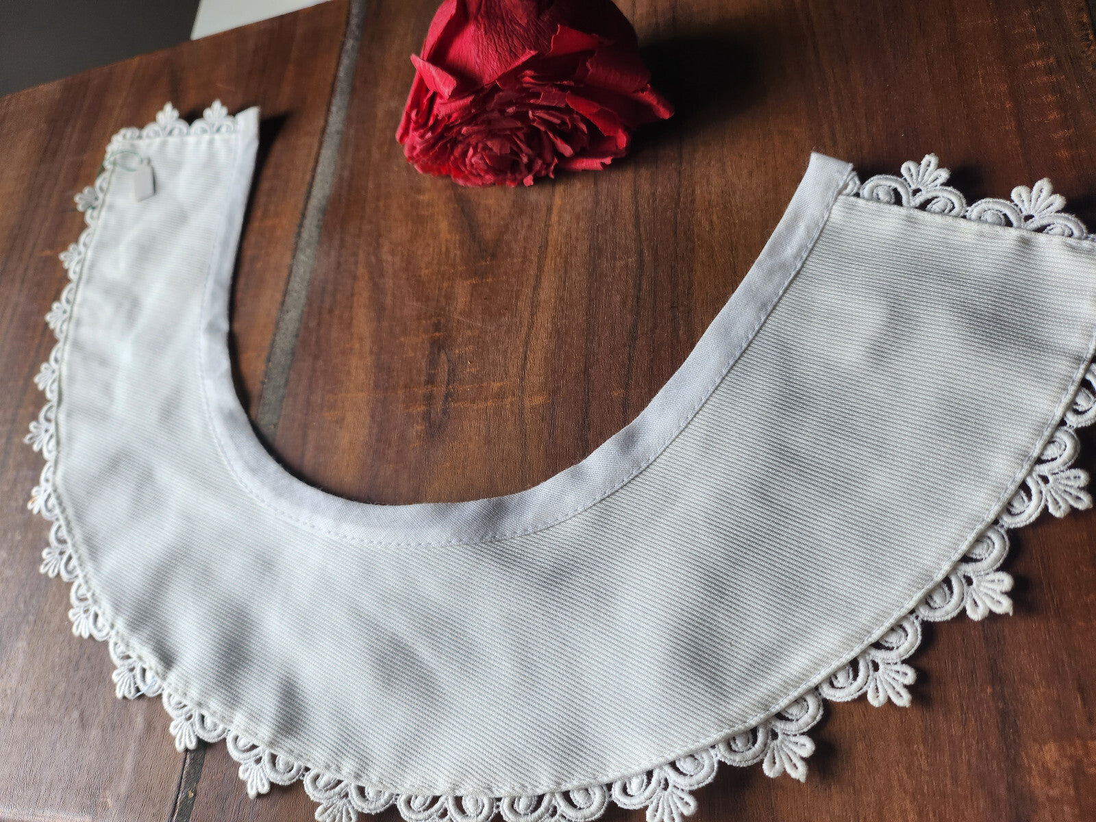 Ancien col motif  dentelle tissu tramé vintage B1-8