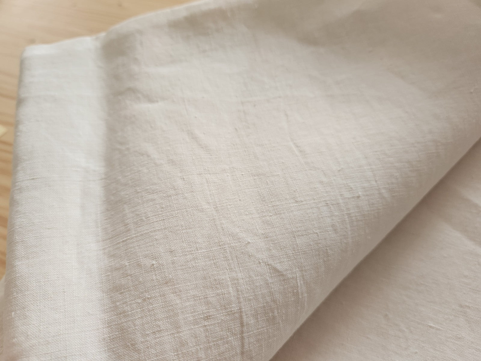 Ancien coupon de tissu  toile ancienne   235 sur 235 cm B8