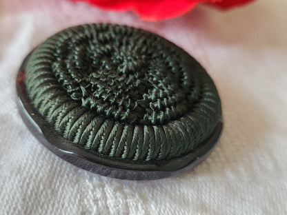collection énorme bouton vintage vert passementerie pied plat 4 cm ref 5992