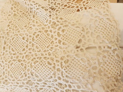 Gand napperon ancien crochet rectangulaire aérée 38 cm sur 60,5 cm B8