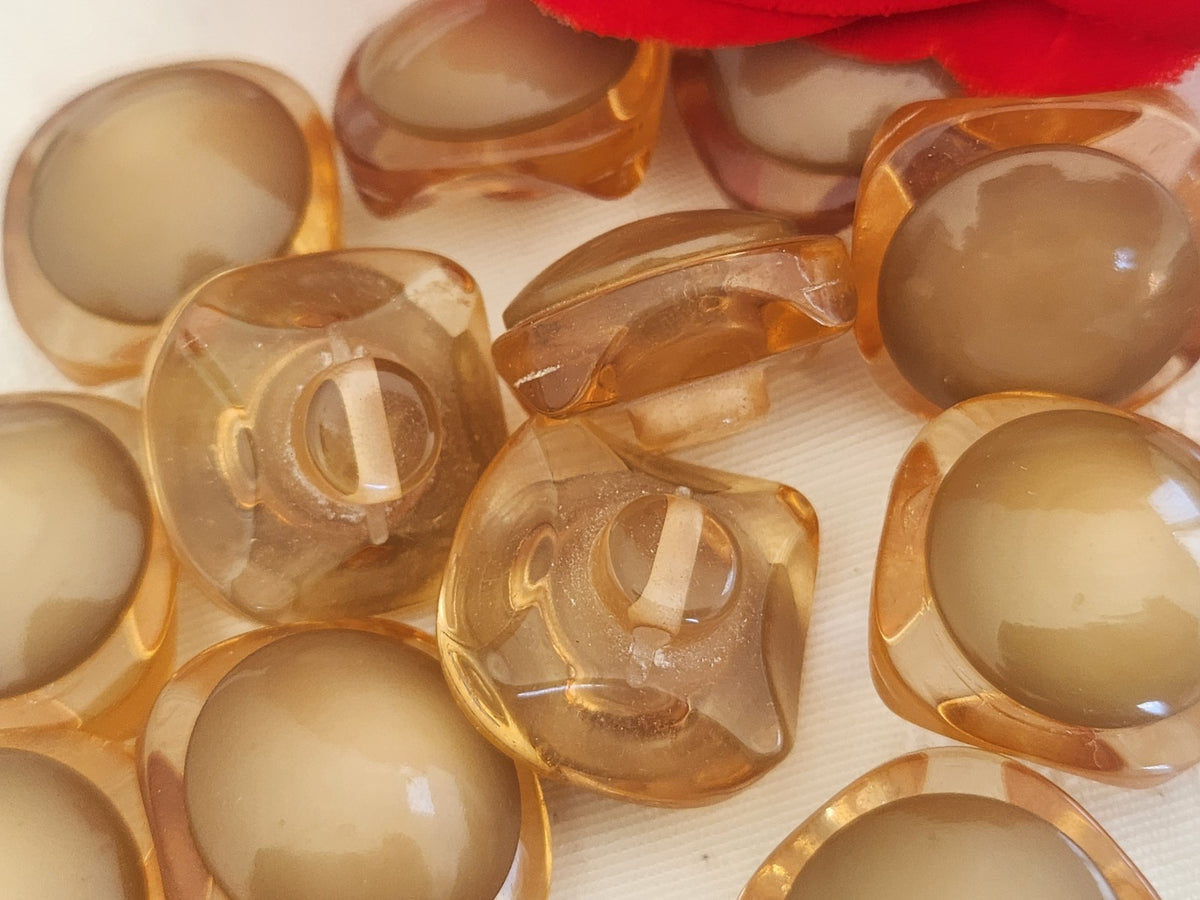 Lot 6  boutons vintage marron superbe  transparent à pied 2 cm 20 mm  ref 6249