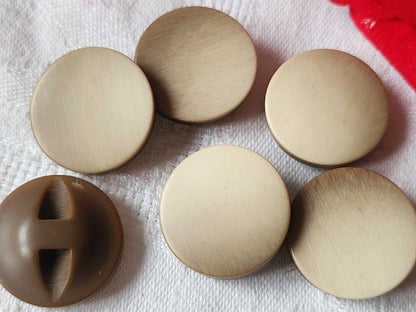 Lot 6 boutons vintage marron crème lisse à pied diamètre: 2,1 cm ref 2401