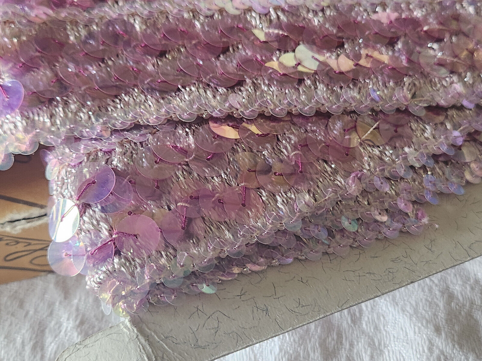 Superbe galon vintage trés large sequin mordoré 3 mètres sur 4 cm rare B7