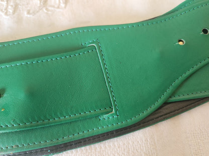 Ceinture ancienne vintage large verte jolie 72 cm à 76 cm A4