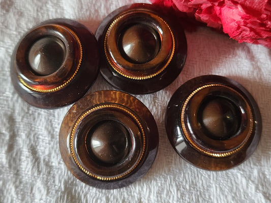 Lot 4 beaux boutons vintage marron  relief pied gros  2,5 cm ref 2228