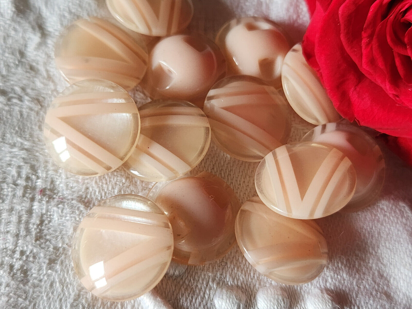 Lot 12 boutons vintage rose tendre nacré  pied superbe 1,5 cm ref 653