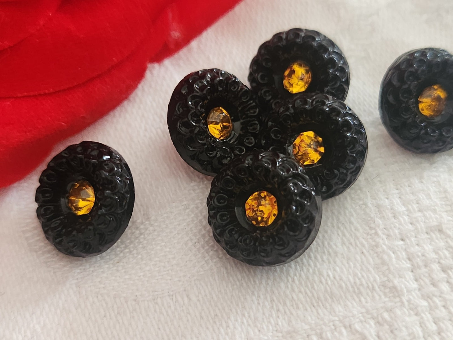 Lot 6 boutons vintage en verre noir avec strass orange 13 mm ou  1,3 cm ref 6355