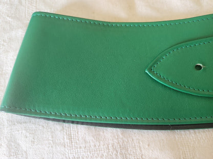 Ceinture ancienne vintage large verte jolie 72 cm à 76 cm A4