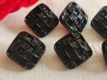 Lot 6 boutons anciens en verre noir 1,5 cm ou 15 mm carré pied ref 6310