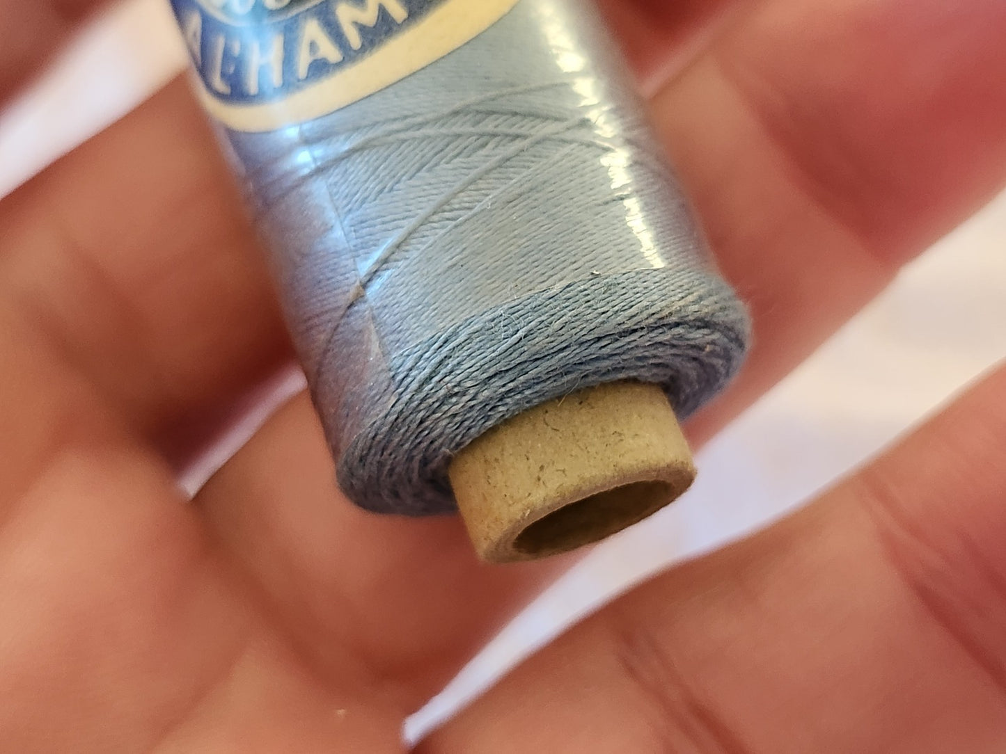 Bobine ancienne fil bleu 300 mètres couture mercerie ancien simili a l'hamecon