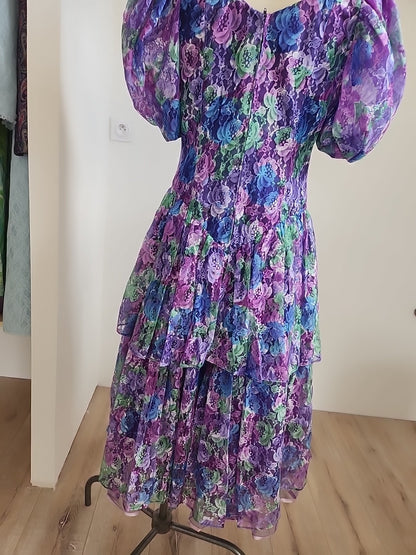 Kitch robe atypique violette vert dentelle jupon T38 Lina Innocenti ref portant