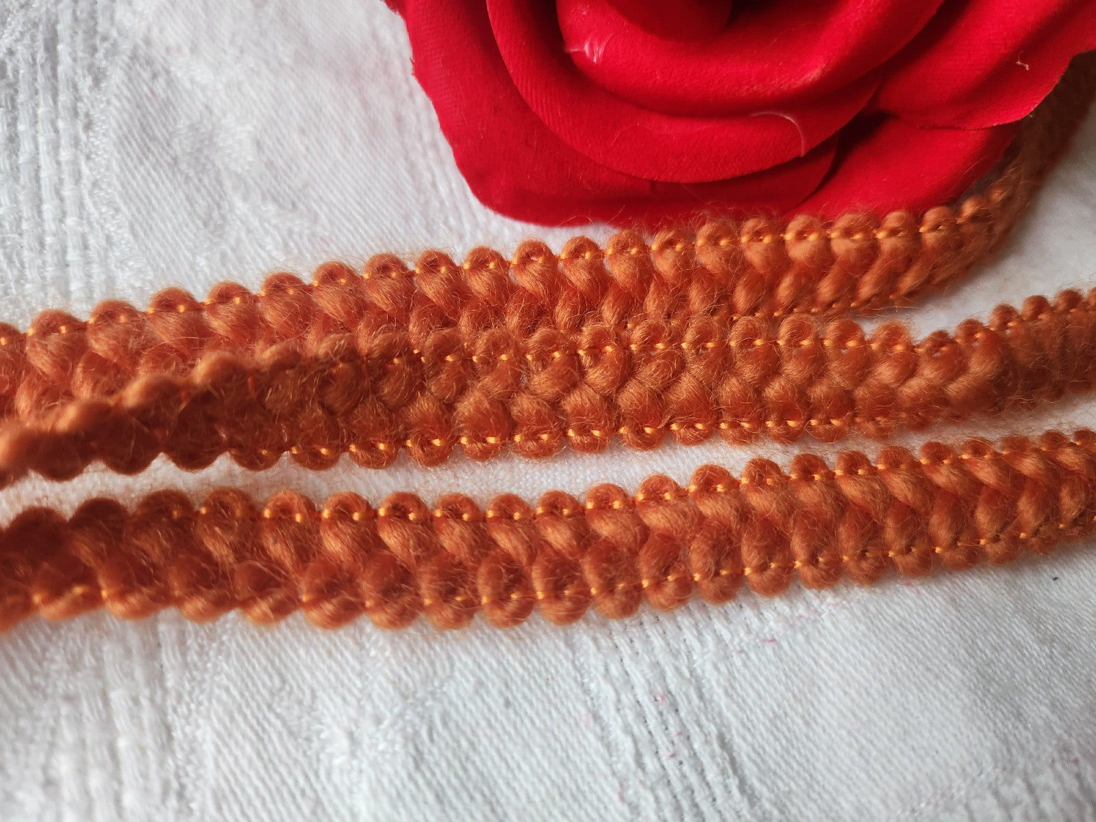 Galon vintage orange 5 mètres sur 1,4 cm  A2