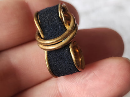 Collection bouton ancien en métal ornement parurier 2,6 cm G12A