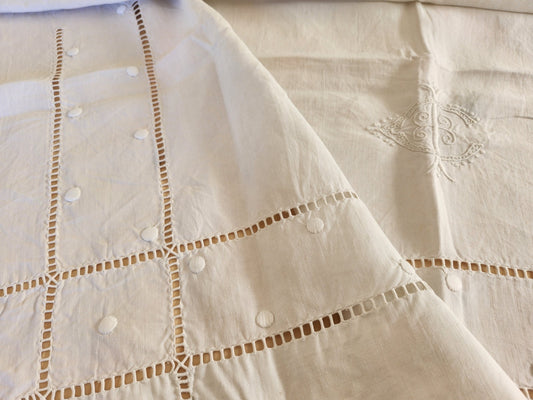 Ancien petit drap broderie incrustation lin monogramme CI enfant  B6