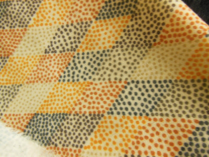 Ancien coupon de tissu vintage mou  ton automne 1 mètre 95  sur 74 cm  B6